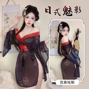 Elegant Black and Red Women's Kimono Robe